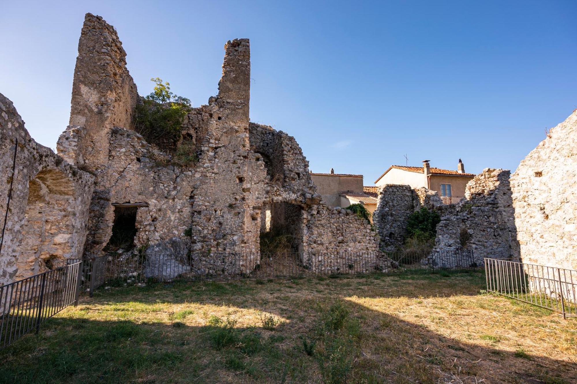 Piazza Laurino Apartments Basic Excursions Alto Cilento Cammino Giubilare Di Santelena Exterior photo