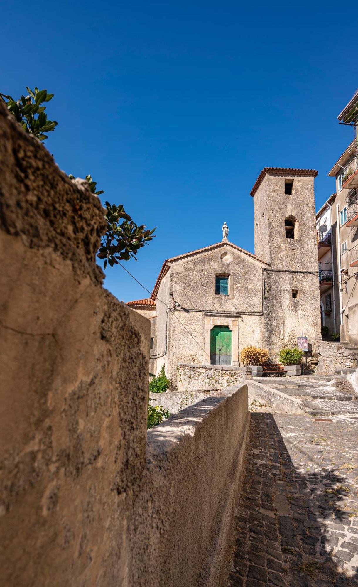 Piazza Laurino Apartments Basic Excursions Alto Cilento Cammino Giubilare Di Santelena Exterior photo